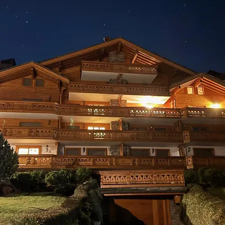 Romantic Alpine Retreat In