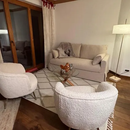 Apartament Romantic Alpine Retreat In